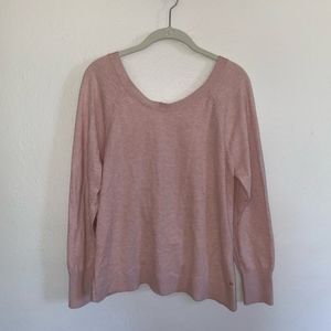 5 /$20 Victoria's Secret sweater